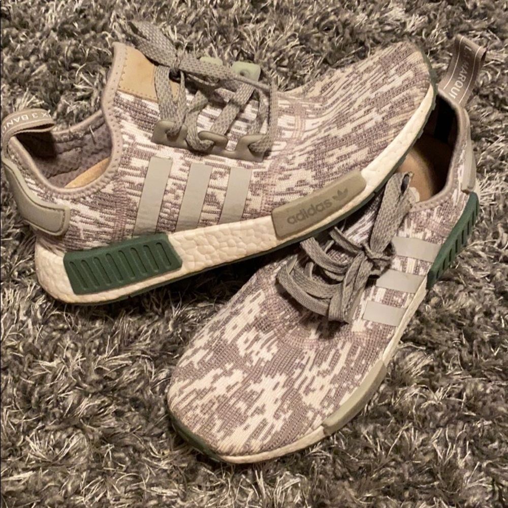 Adidas Boost Sneakers
